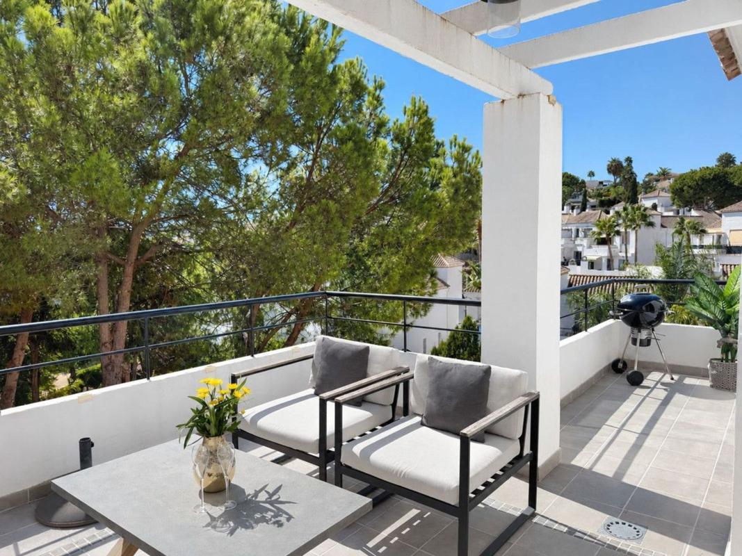 Продажа квартиры на Piso en Urbanizacion n Andal Village, Los Naranjos, Marbella, Марбелла
 photo 2