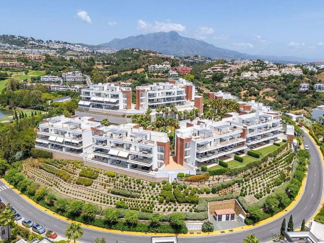 Venta de piso en Piso en Calle Isla Madeira, 16, La Quinta, Benahavís, Benahavís
photo 2