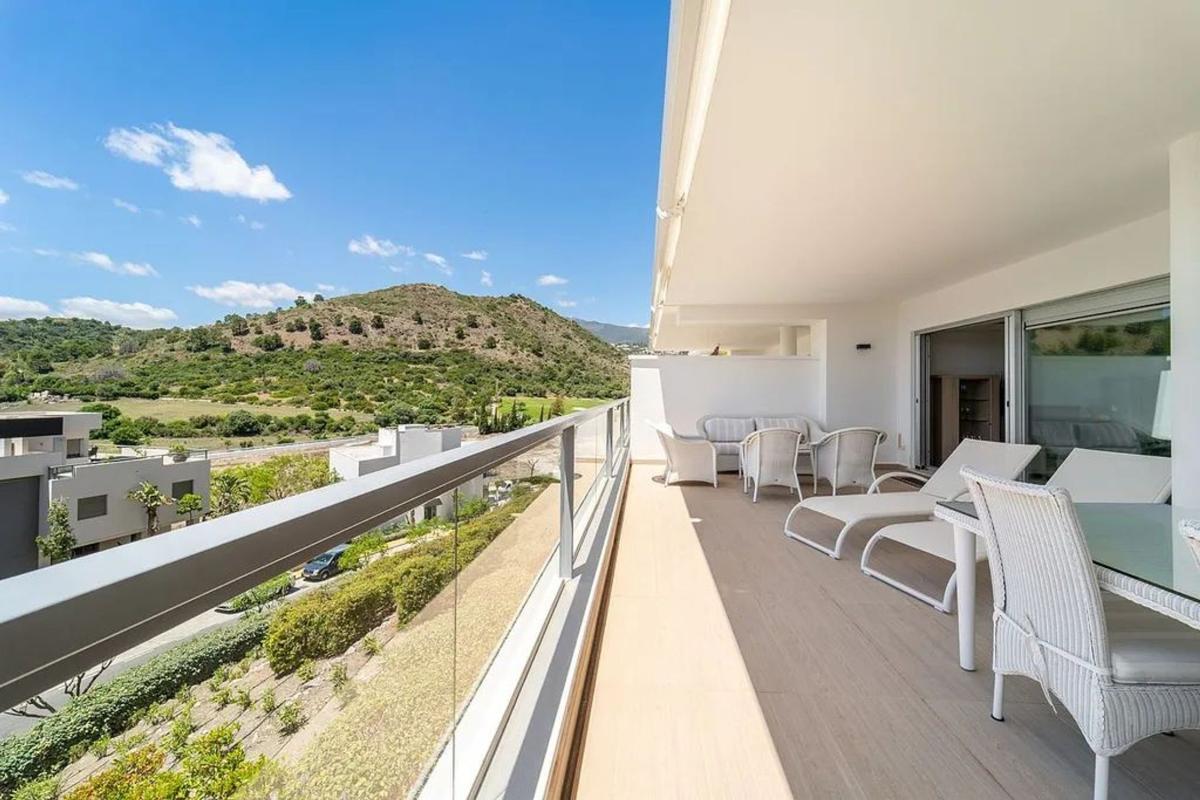 Venta de piso en Piso en Calle Isla Madeira, 16, La Quinta, Benahavís, Benahavís
photo 4