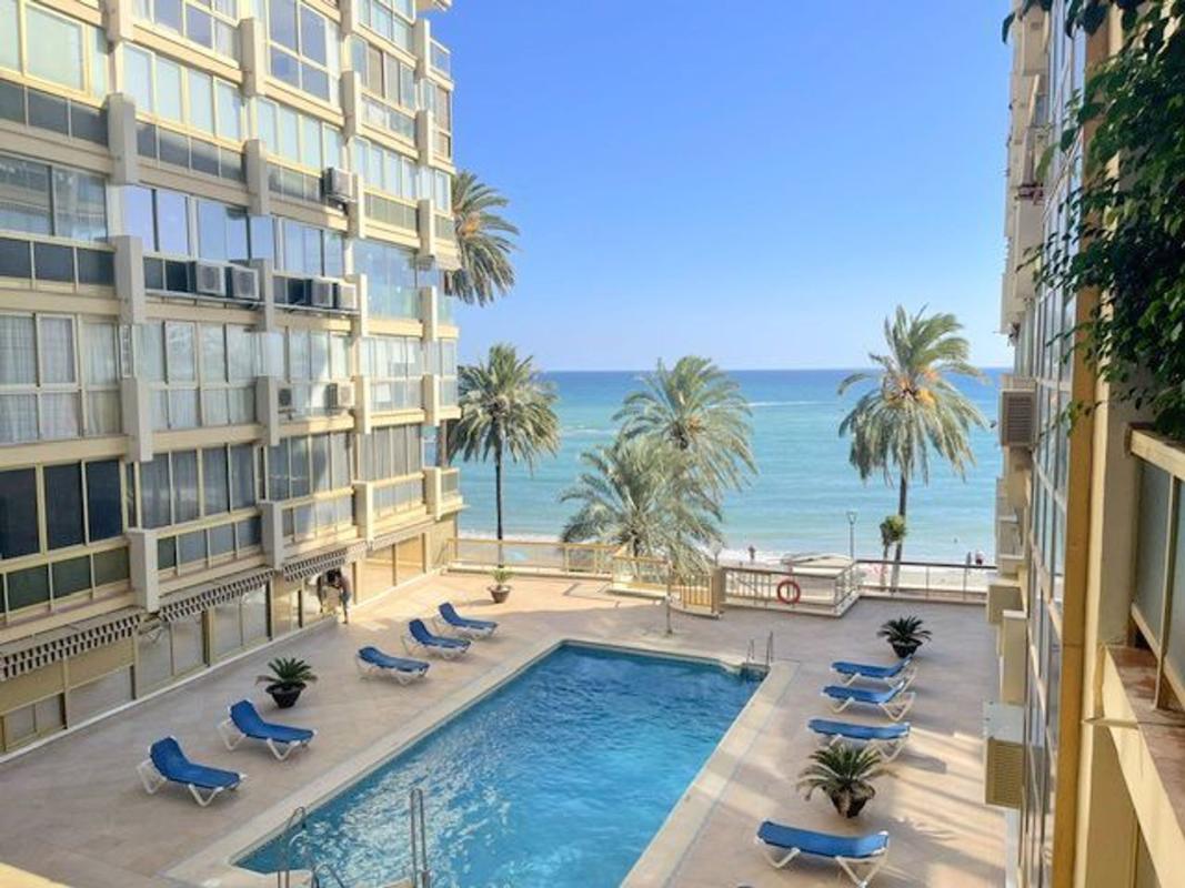 Venta de piso en Piso en Calle San Ramón, 3, Casco Antiguo, Marbella, Marbella
photo 1