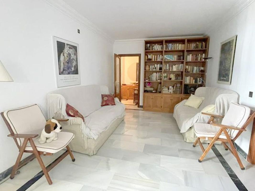 Venta de piso en Piso en Calle San Ramón, 3, Casco Antiguo, Marbella, Marbella
photo 3