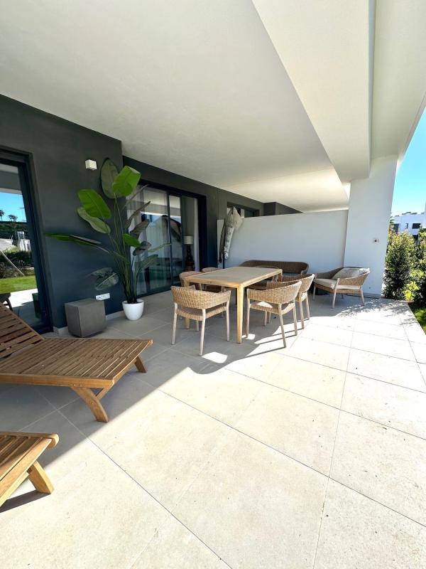 Продажа квартиры на Piso en Avenida Parque Selwo, La Concha-Resina Golf, Estepona, Эстепона
photo 2