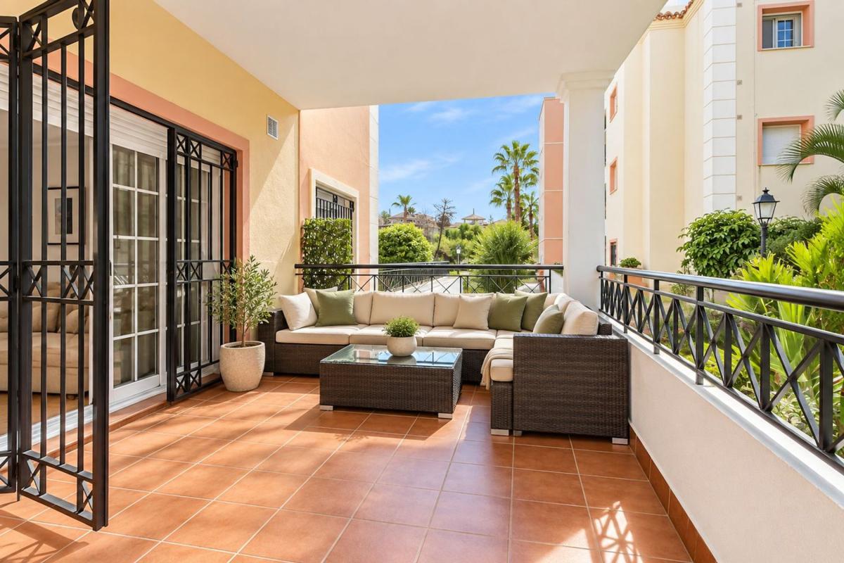 Sale of apartment in Piso en Prado Del, 69, Las Brisas, Marbella, Marbella
photo 3