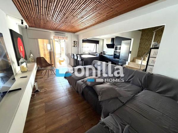 Chalet adosado en Calle Arroyo la Molineta, Camino Algarrobo - Las Arenas, Vélez-Malaga photo 1