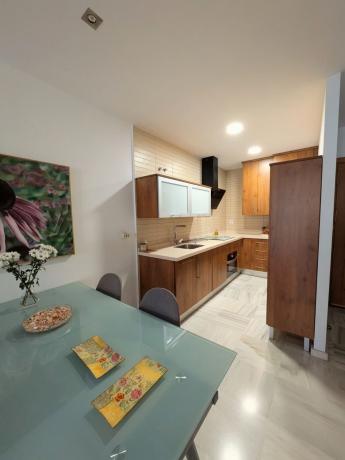 Venta de piso en Piso en Calle Juan de Robles, 20, El Tejar - Hacienda Bizcochero, Málaga, Málaga
 photo 3