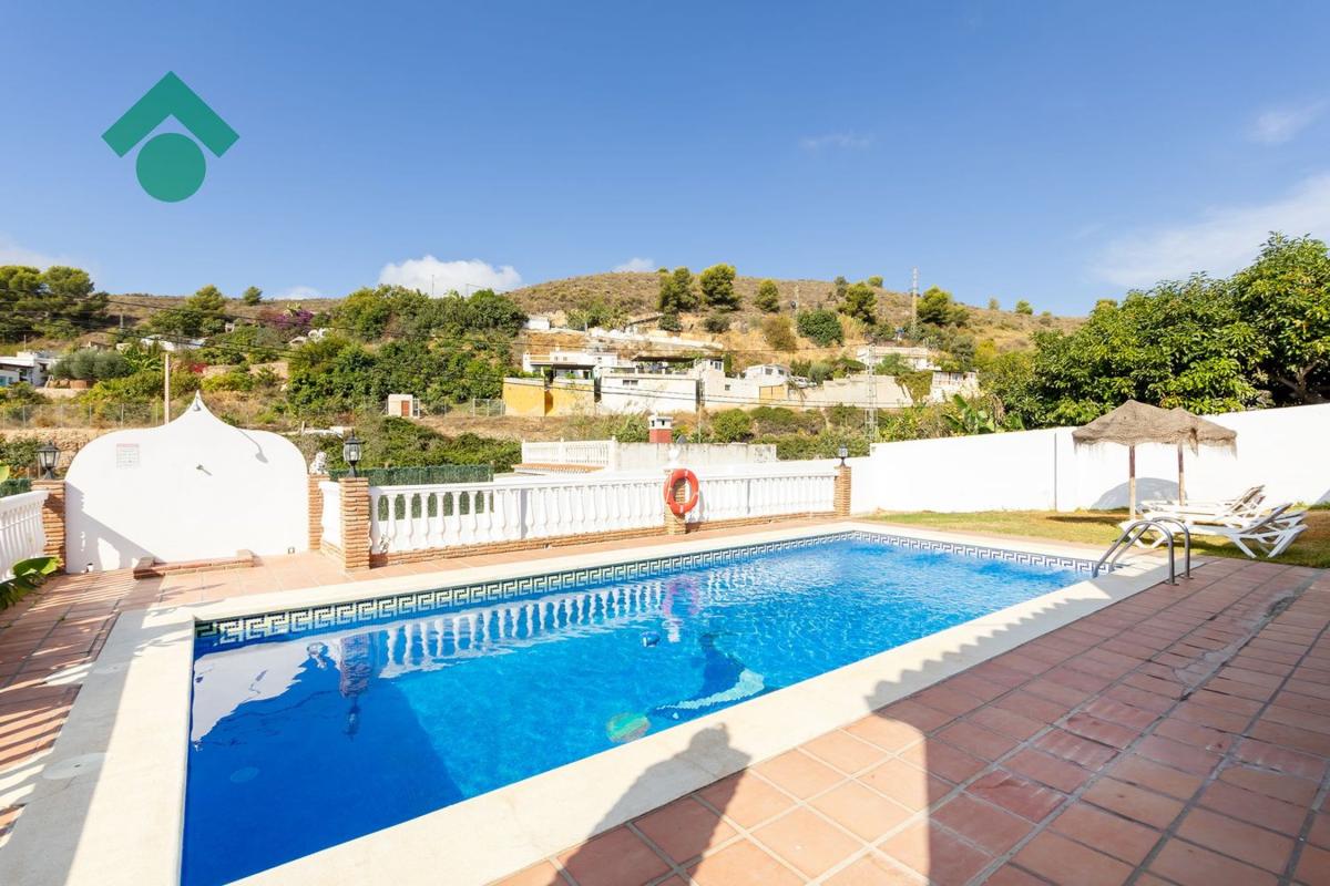 Sale of rural property in Finca rústica en Avda Pescia - Ctra de Frigiliana, Nerja , Nerja photo 2