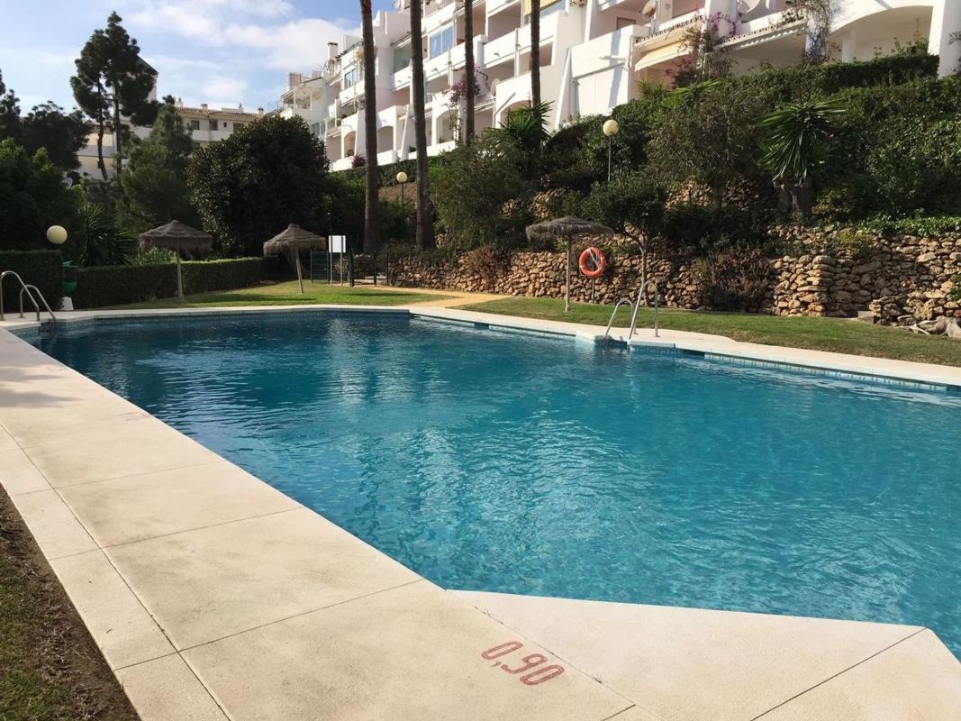 Продажа квартиры на Piso en Calle Don José de Orbaneja, Sitio de Calahonda, Mijas, Михас
photo 2
