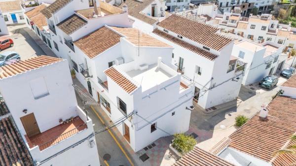 Chalet adosado en Paseo de Ramon Castilla, 10, Frigiliana photo 3
