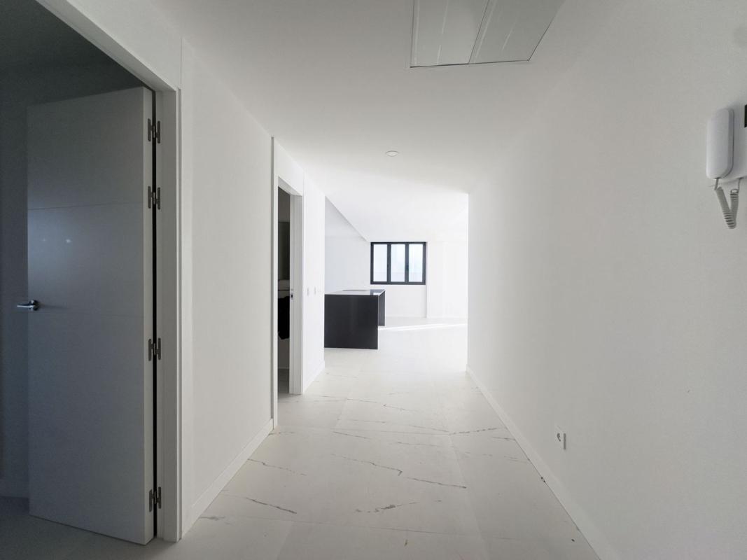 Продажа квартиры на Piso en Calle Maria de Zayas, Bahía de Casares, Casares, Касарес
photo 5