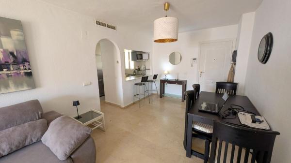 Продажа квартиры на Piso en Nueva Torrequebrada, Benalmádena, Бенальмадена
 photo 4