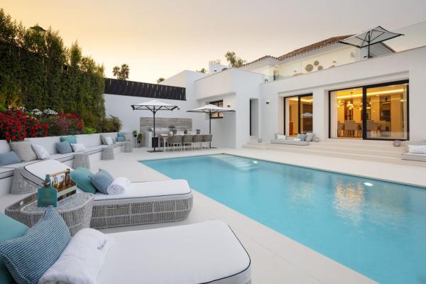 Casa o chalet independiente en Calle Haza del Conde, 5 a, Los Naranjos, Marbella photo 1