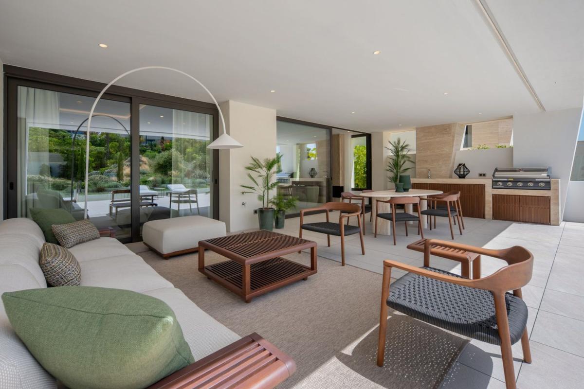Venta de duplex en Dúplex en Lugar Urbanizacion Lomas de Rio Verde, 24 C, Las Lomas de Río Verde, Marbella, Marbella photo 5