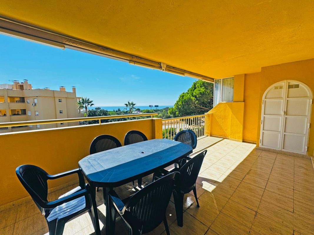 Sale of apartment in Piso en Avutarda, Sitio de Calahonda, Mijas, Mijas
 photo 2