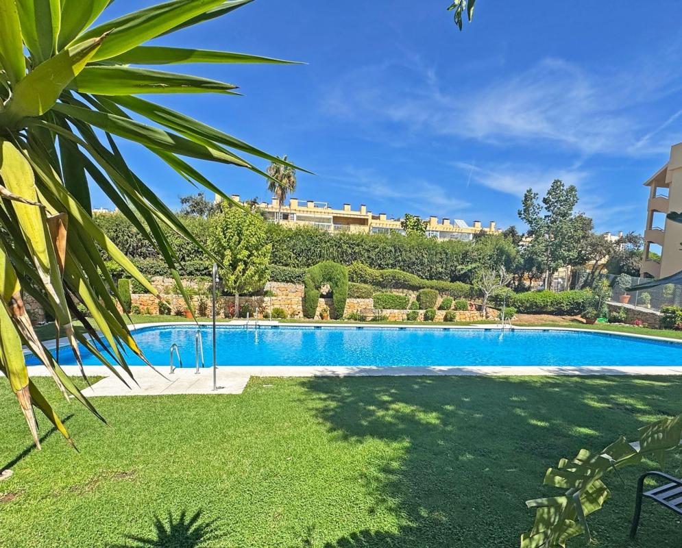 Sale of apartment in Piso en Avutarda, Sitio de Calahonda, Mijas, Mijas
 photo 4
