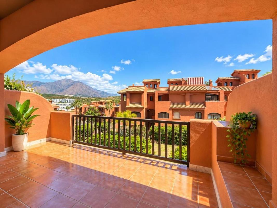 Venta de ático en Ático en Avenida Costa Galera, Buenas Noches, Estepona, Estepona photo 1