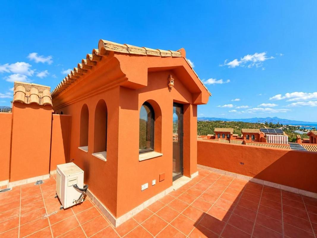 Venta de ático en Ático en Avenida Costa Galera, Buenas Noches, Estepona, Estepona photo 3
