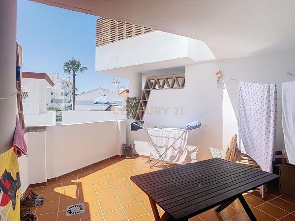 Продажа квартиры на Piso en Camino Cerro Gordo, 13, Parque de la Paloma, Benalmádena, Бенальмадена
photo 1