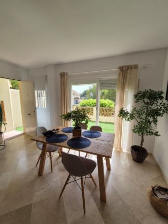 Venta de piso en Piso en Nueva Andalucía, Marbella, Marbella
 photo 4