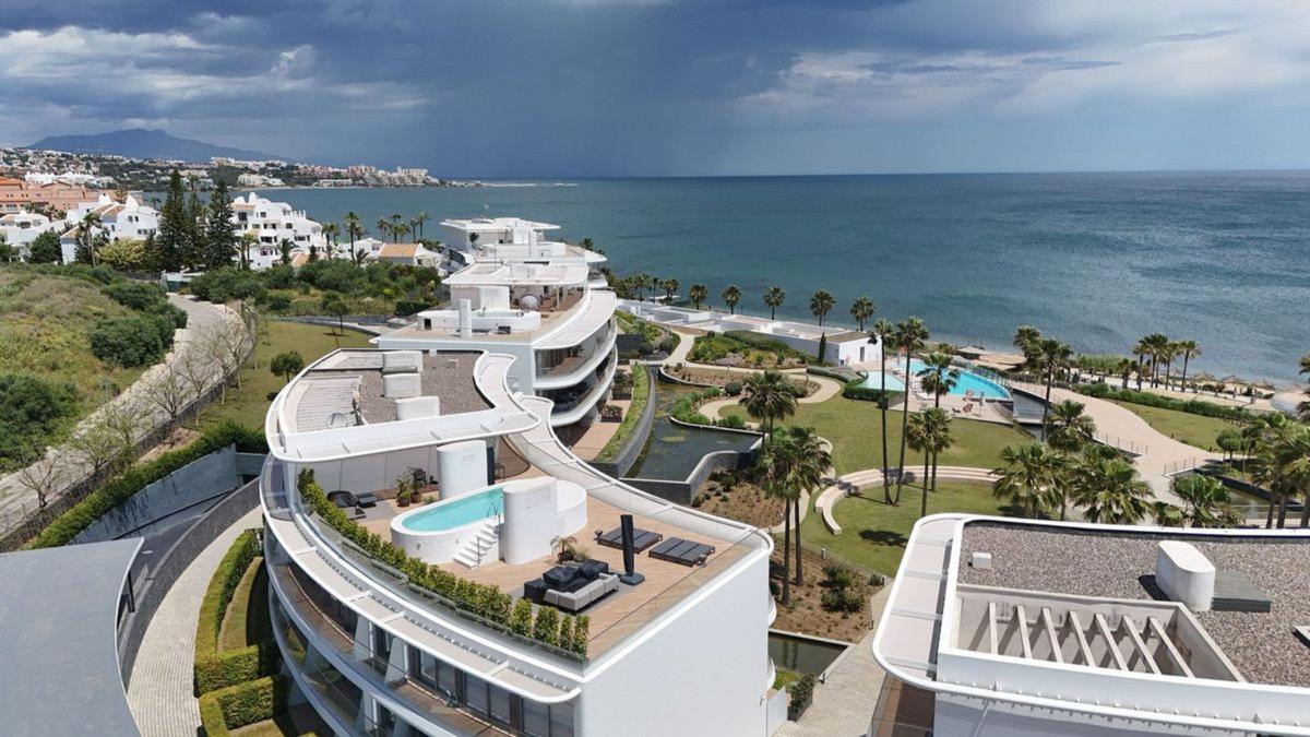 Sprzedaż mieszkania w Piso en Calle Costa Tropicana, Guadalobón, Estepona, Estepona
 photo 2