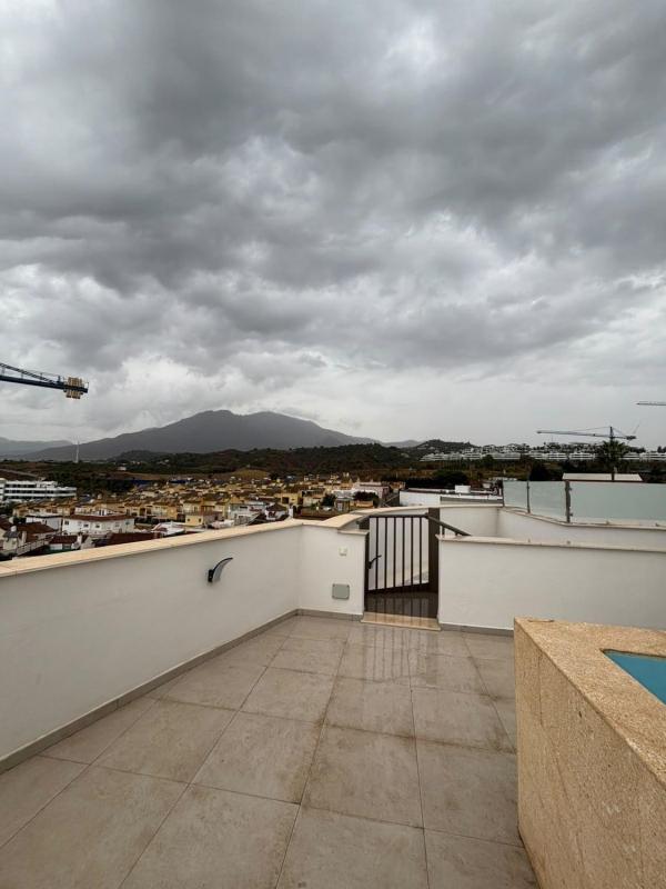 Venta de ático en Ático en Zona Calvario, Estepona, Estepona photo 3