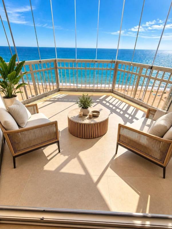 Sale of apartment in Piso en Paseo Marítimo Rey de España, Zona Puerto Deportivo, Fuengirola, Fuengirola
 photo 2