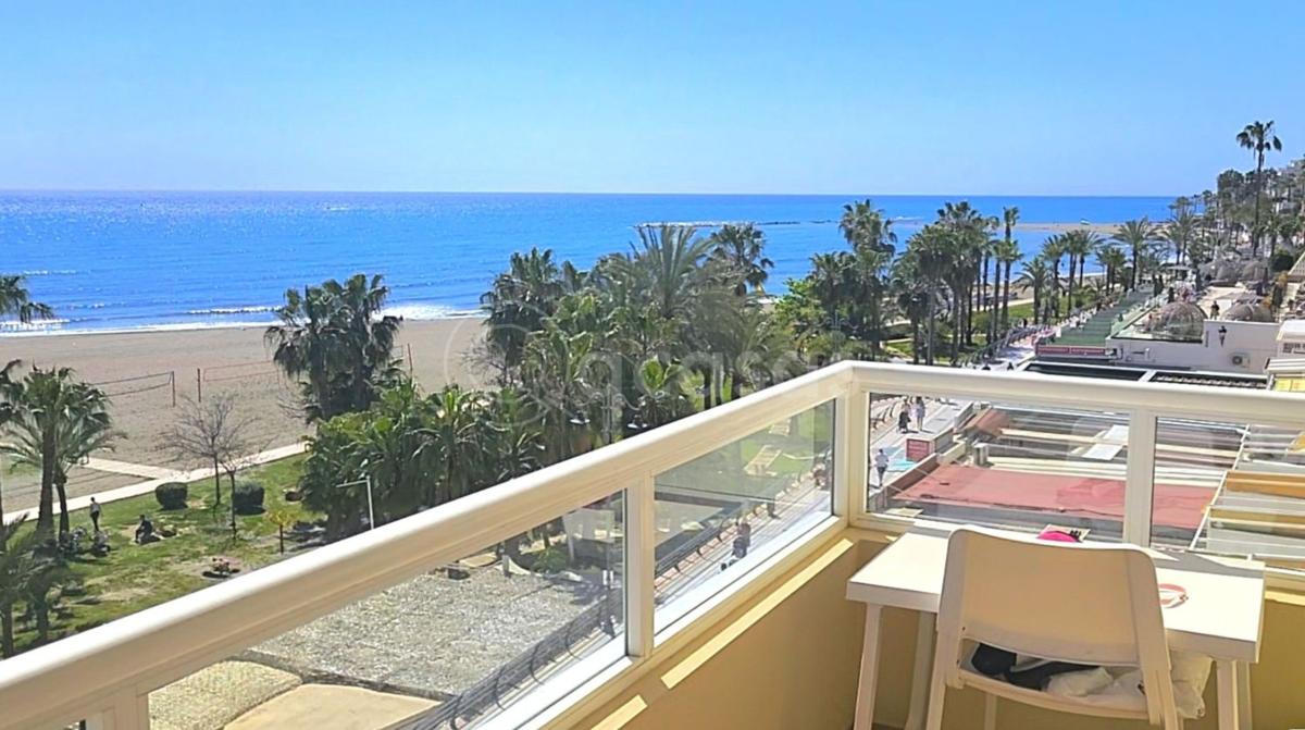 Sprzedaż mieszkania w Piso en Paseo Marítimo, 5, Solymar - Puerto Marina, Benalmádena, Benalmádena
 photo 2