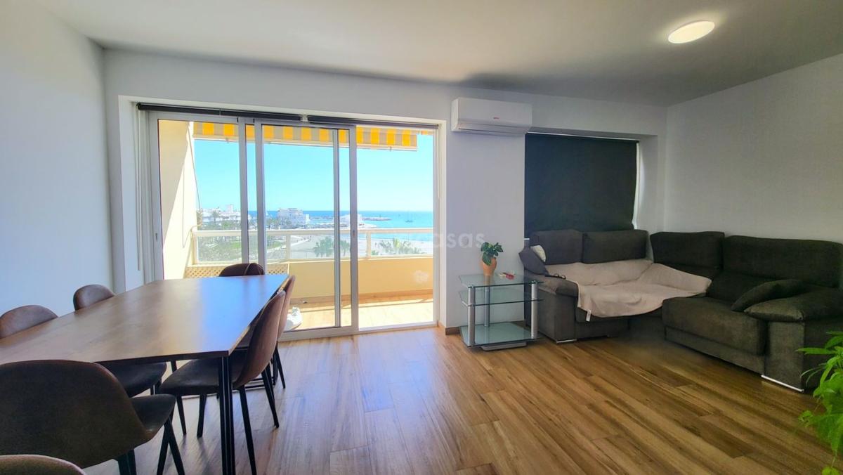 Sprzedaż mieszkania w Piso en Paseo Marítimo, 5, Solymar - Puerto Marina, Benalmádena, Benalmádena
 photo 5