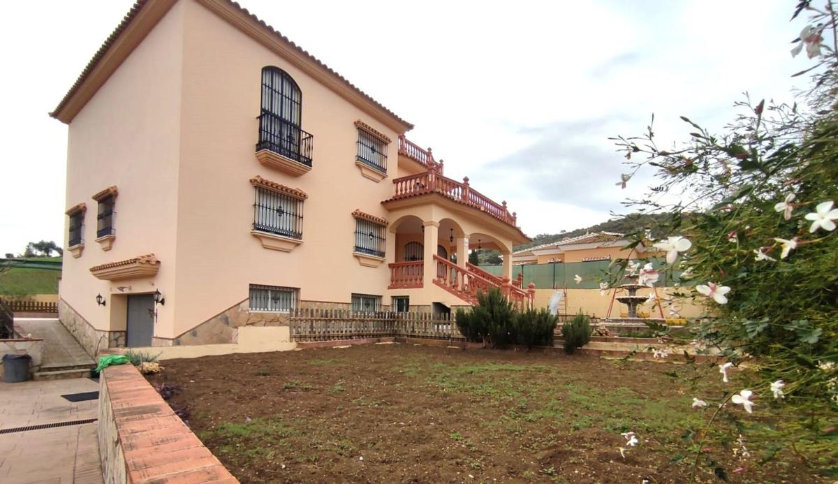 Properties for sale and rent in Spain photo 1