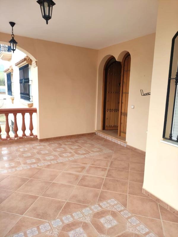 Properties for sale and rent in Spain photo 5