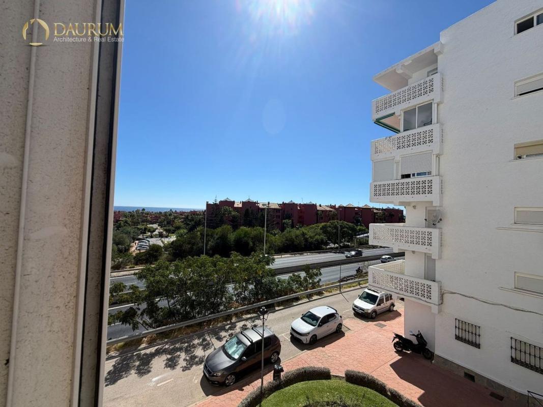 Sprzedaż mieszkania w Piso en Sotoserena, Estepona, Estepona
photo 1