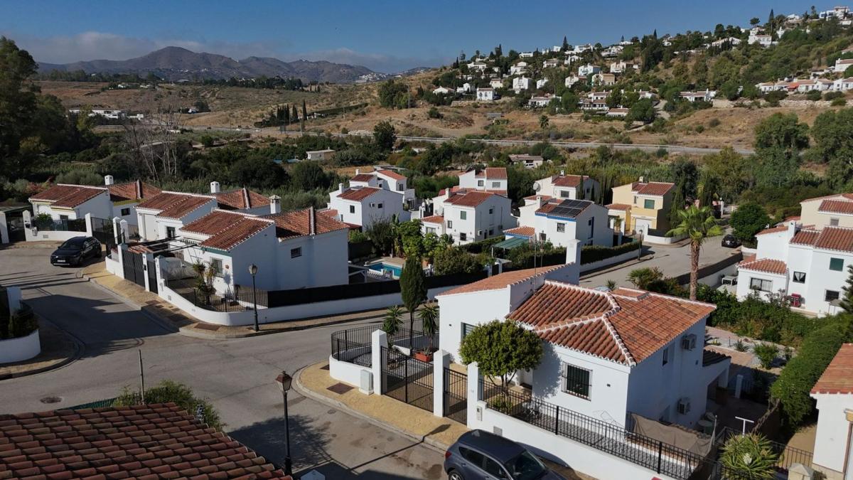 Propiedades en venta y alquiler en España photo 3