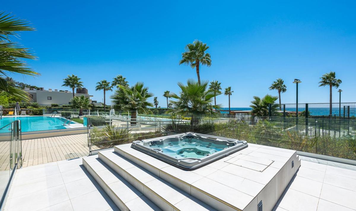 Venta de piso en Piso en Nacional 340, 7 -b, El Velerín, Estepona, Estepona
 photo 5