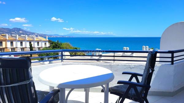 Chalet adosado en Calle Aguamar, 319, Calaburra - Chaparral, Mijas photo 1