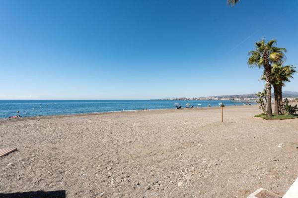 Sprzedaż mieszkania w Piso en Avenida de Andalucía, 39, Caleta de Velez, Vélez-Malaga, Vélez-Málaga
 photo 4
