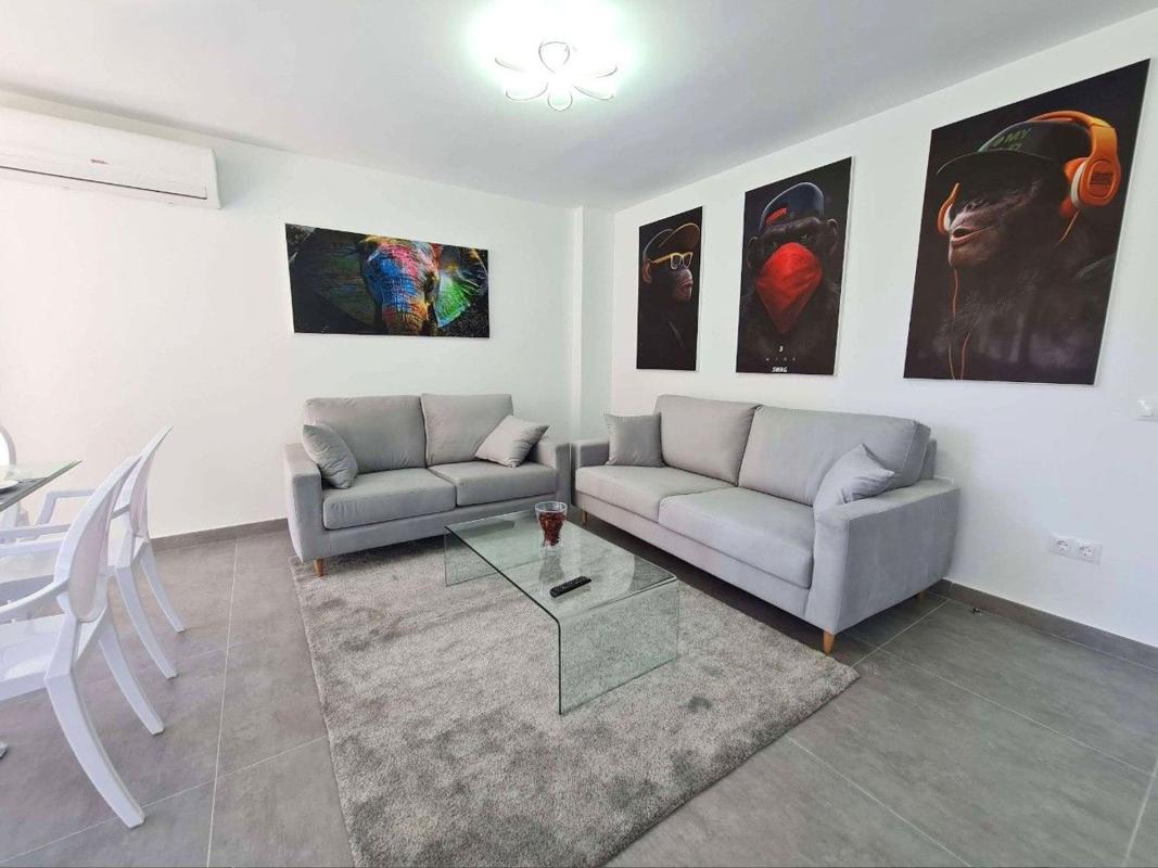Venta de piso en Piso en Avenida de Sorolla, Ayuntamiento, Torremolinos, Torremolinos
 photo 3