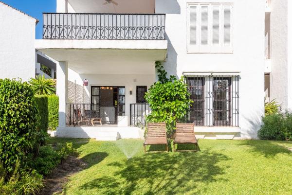Venta de piso en Piso en Las Brisas, Marbella, Marbella
 photo 4