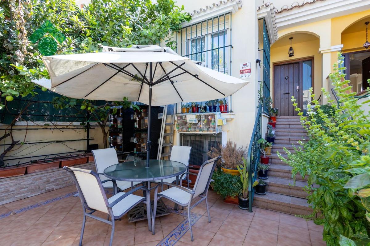 Properties for sale and rent in Spain photo 5