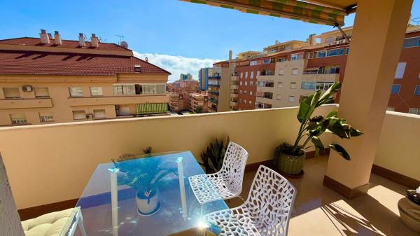 Аттик на продажу в  Ático en Plaza de la Hispanidad s/n, Centro Ciudad, Fuengirola, Фуэнхирола photo 1