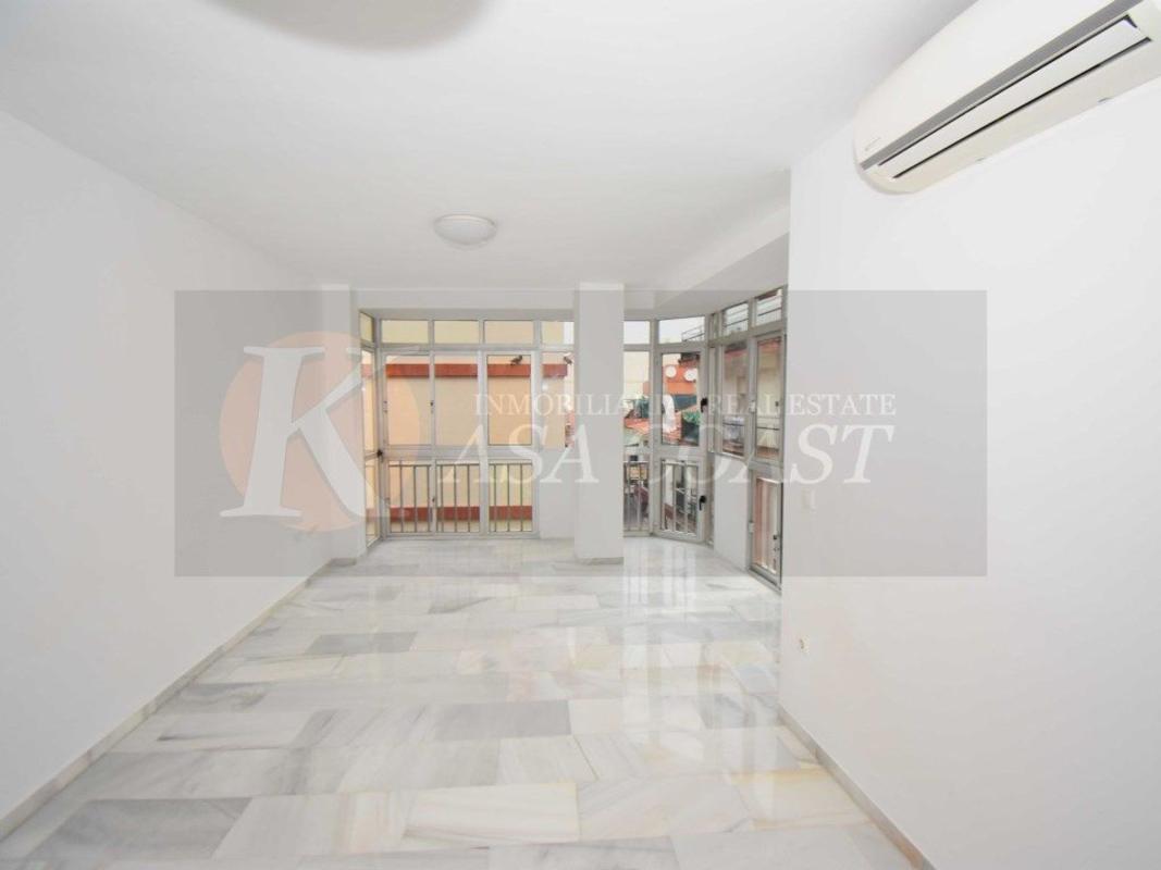 Sale of apartment in Piso en Zona Puerto Deportivo, Fuengirola, Fuengirola
photo 3