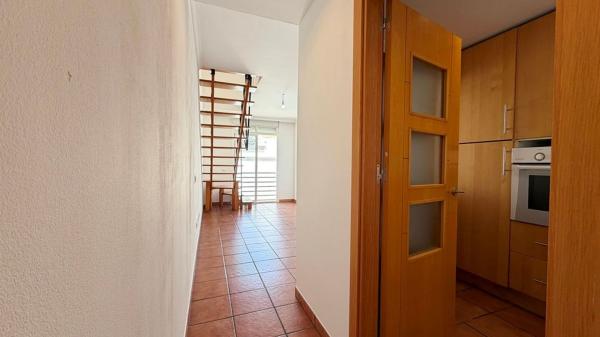 Venta de piso en Piso en Avenida Ortega y Gasset s/n, Polígonos - Recinto Ferial, Málaga, Málaga
photo 1