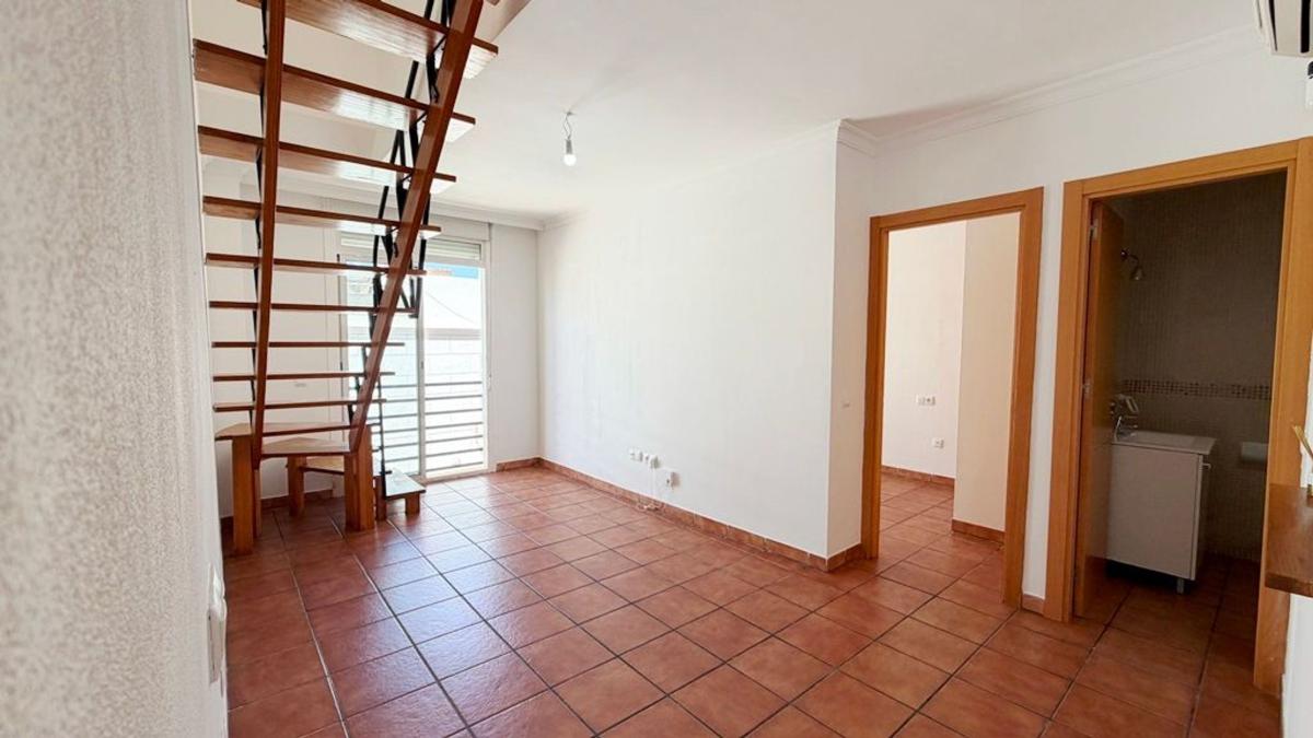 Продажа квартиры на Piso en Avenida Ortega y Gasset s/n, Polígonos - Recinto Ferial, Málaga, Малага
photo 2