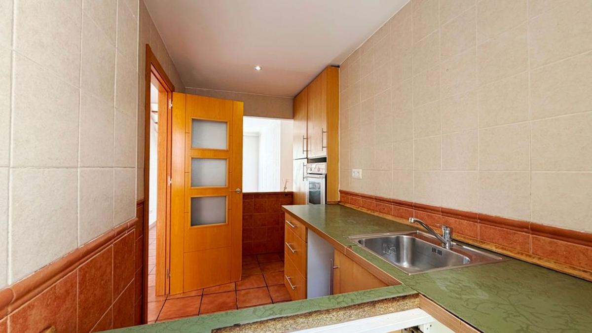 Продажа квартиры на Piso en Avenida Ortega y Gasset s/n, Polígonos - Recinto Ferial, Málaga, Малага
photo 3