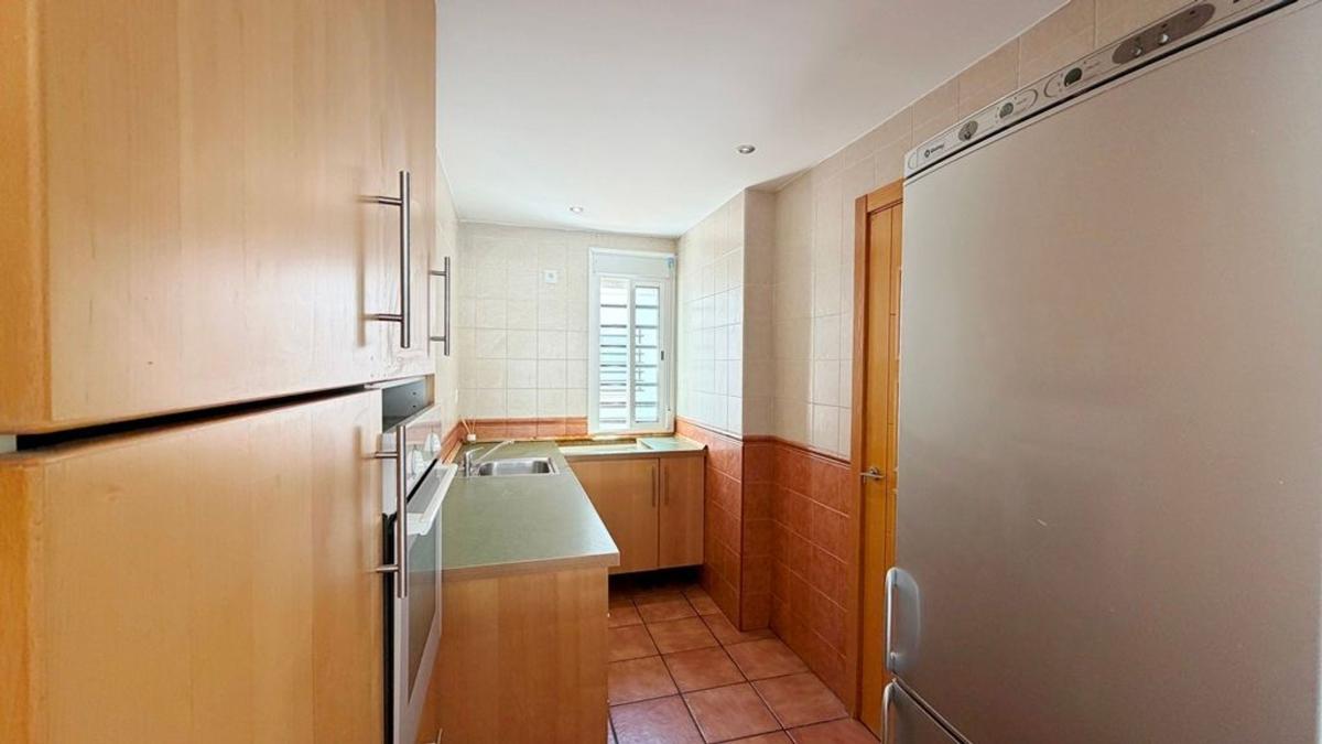 Продажа квартиры на Piso en Avenida Ortega y Gasset s/n, Polígonos - Recinto Ferial, Málaga, Малага
photo 4