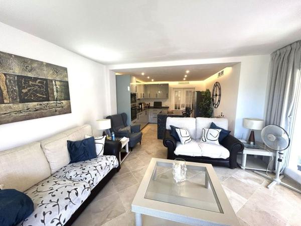 Venta de piso en Piso en Calle Huelva de Calahonda, Sitio de Calahonda, Mijas, Mijas
thumbnail 3