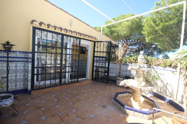 Chalet pareado en Hacienda Elviria, Marbella photo 3