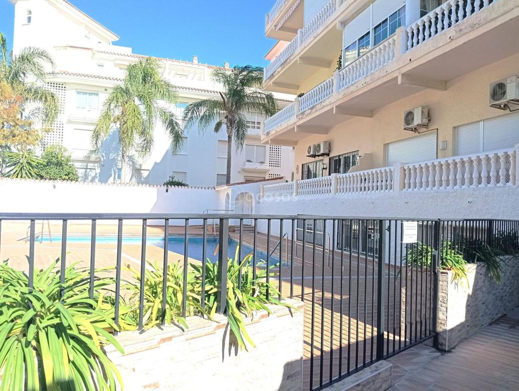 Продажа квартиры на Piso en Calle los Nidos, La Carihuela - Los Nidos, Torremolinos, Торремолинос
photo 1