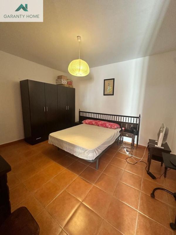 Properties for sale and rent in Spain photo 4