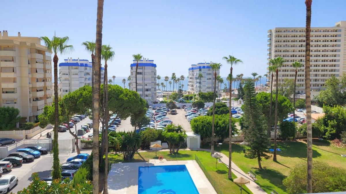Продажа квартиры на Piso en Calle Le Corbusier, Cortijo Torrequebrada, Benalmádena, Бенальмадена
photo 5
