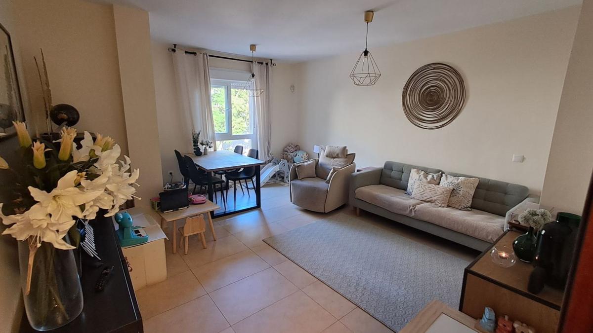Venta de piso en Piso en Madre Teresa De Calcuta, 21, El Pinillo, Torremolinos, Torremolinos
 photo 3