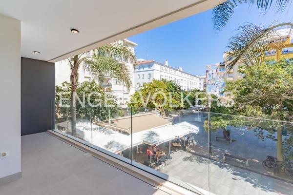 Venta de piso en Piso en Calle Legazpi, Puerto de Estepona, Estepona, Estepona
 photo 3